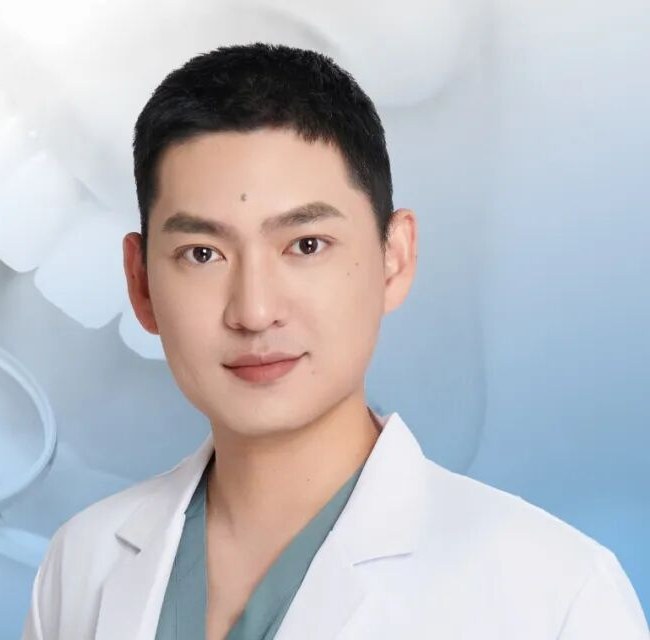 Dr Chen Wenxin, attending surgeon in oral and maxillofacial surgery at the AMCARE Dental Center in Beijing